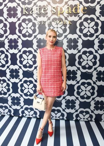 Emma Roberts Голые слитые фото OnlyFans 126