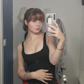 emmacalypsoo Голые слитые фото OnlyFans 1