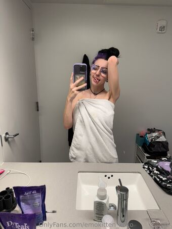 emokitten_xoxo Голые слитые фото OnlyFans 59