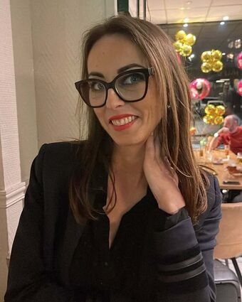 Eva Cherie