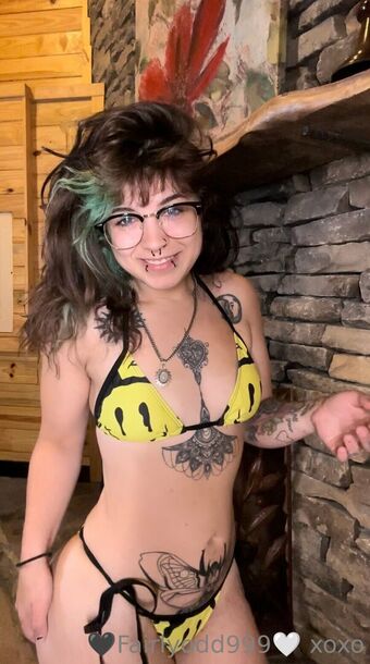 fairlyodd222 Голые слитые фото OnlyFans 18