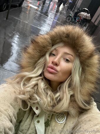 fayeflyn Голые слитые фото OnlyFans 13