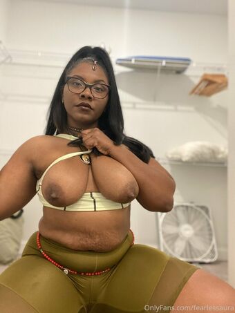 fearlessaura Голые слитые фото OnlyFans 36