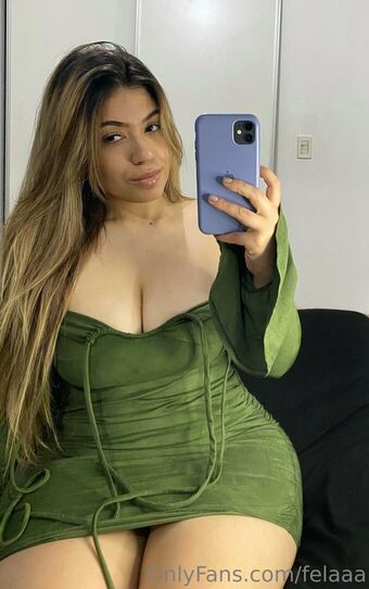 felaaa Голые слитые фото OnlyFans 32