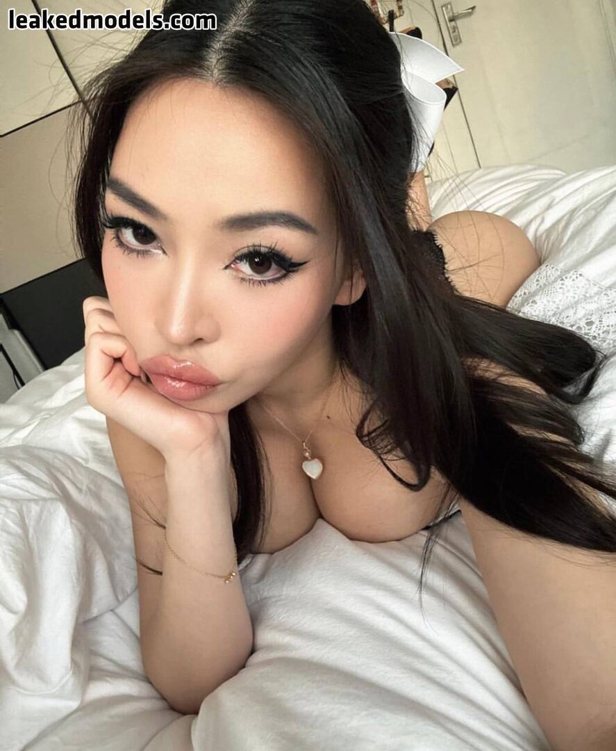 Flora Floralydo Floraxial  floralydo Голые слитые фото OnlyFans 7 -  Слитые Модели