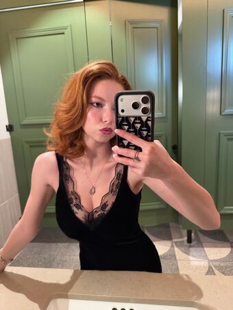 Francesca Capaldi Голые слитые фото OnlyFans 439