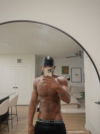 futurexpro Голые слитые фото OnlyFans 18