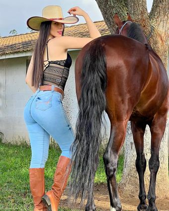 Geandra Bazzanella Голые слитые фото OnlyFans 2