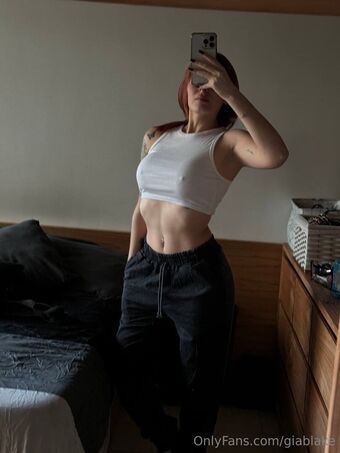 giablake Голые слитые фото OnlyFans 9