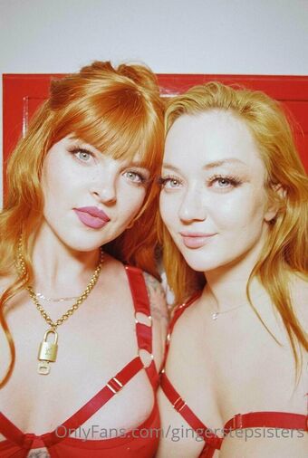 gingerstepsisters Голые слитые фото OnlyFans 4