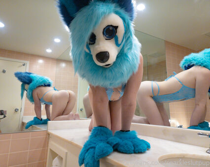 glittertitpup