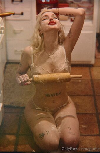 Glume Голые слитые фото OnlyFans 3