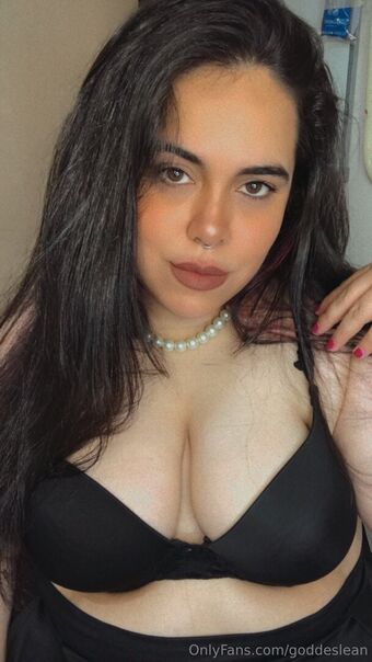 goddeslean Голые слитые фото OnlyFans 29