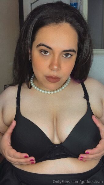 goddeslean Голые слитые фото OnlyFans 34