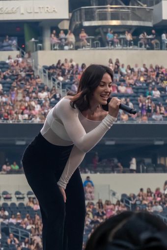 Gracie Abrams
