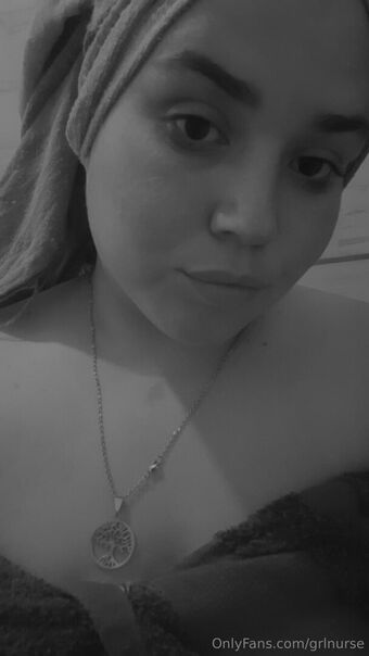 grlnurse Голые слитые фото OnlyFans 1