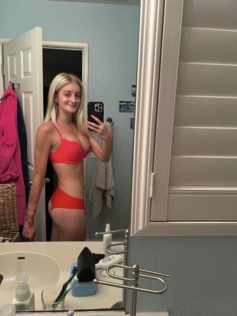 Hailey Sinclair Голые слитые фото OnlyFans 4