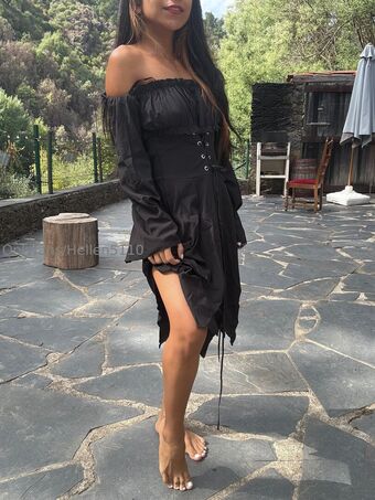 Hellen5110 Голые слитые фото OnlyFans 200
