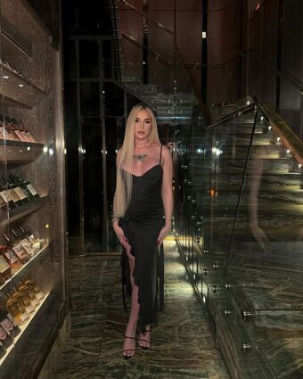 Hillary Голые слитые фото OnlyFans 6