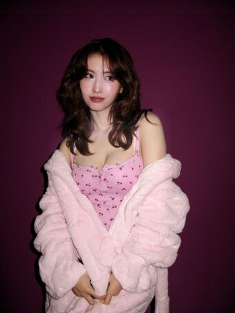 Hirai Momo