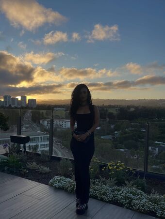 Honnete Bas Голые слитые фото OnlyFans 53