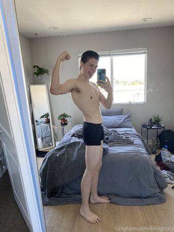 httptwunk Голые слитые фото OnlyFans 34