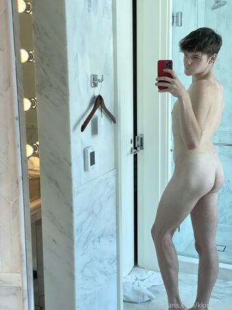 httptwunk Голые слитые фото OnlyFans 40