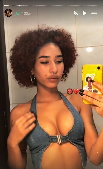Httvitoria Голые слитые фото OnlyFans 7