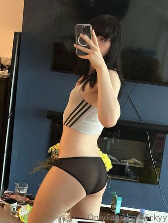 ickyypeach Голые слитые фото OnlyFans 8
