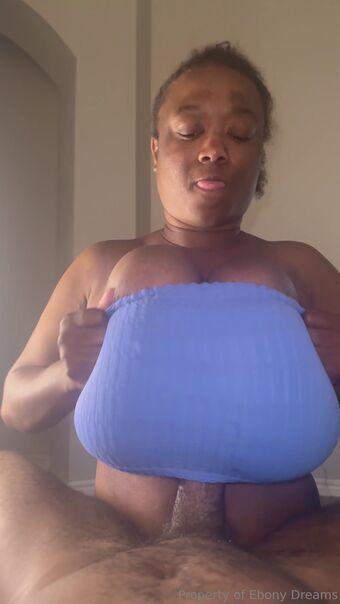 idreamofebony Голые слитые фото OnlyFans 54