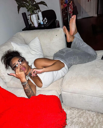 insuiwetrust Голые слитые фото OnlyFans 4