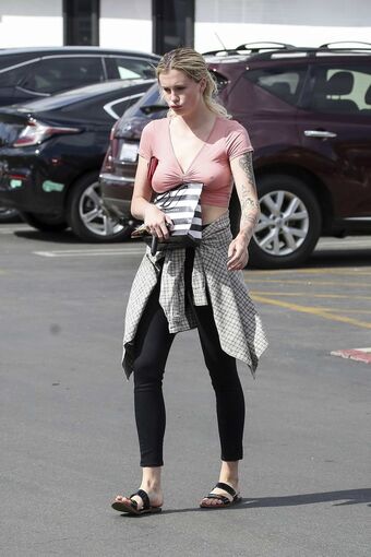 Ireland Baldwin