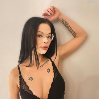 irgendwonurnichthier_