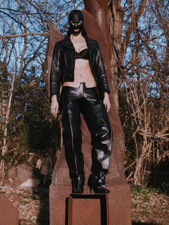 Irina Shayk Голые слитые фото OnlyFans 587