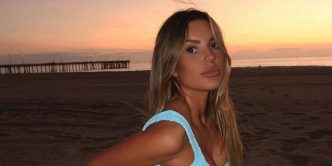 Iris Kendall Голые слитые фото OnlyFans 9