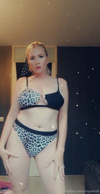 irisqueen28 Голые слитые фото OnlyFans 12