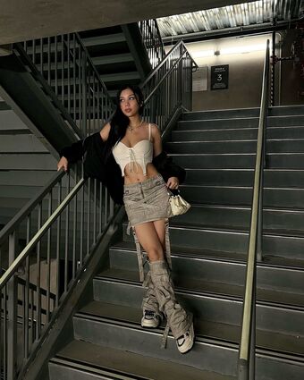 itshellovee Голые слитые фото OnlyFans 33