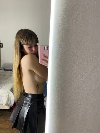 itsleaaa Голые слитые фото OnlyFans 16