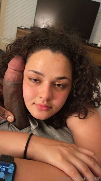 itsunnyszn Голые слитые фото OnlyFans 1