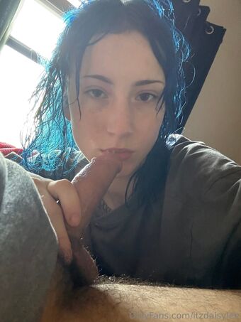 itzdaisylee Голые слитые фото OnlyFans 11