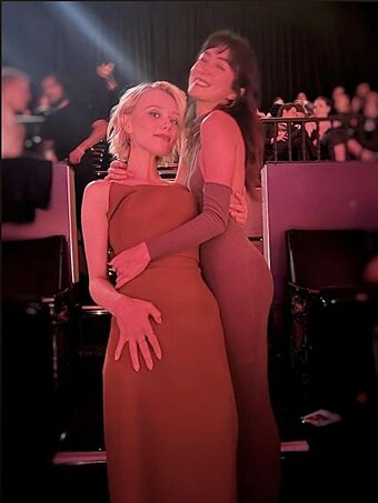 Ivanna Sakhno Голые слитые фото OnlyFans 39