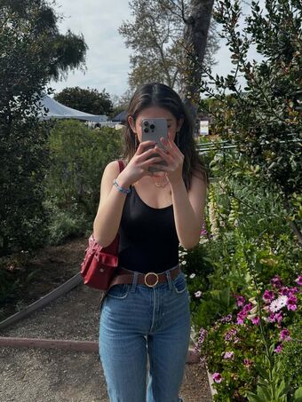ivvle Голые слитые фото OnlyFans 4