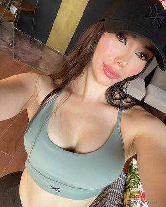 izzygarci Голые слитые фото OnlyFans 5