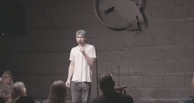 jakevcomedy Голые слитые фото OnlyFans 2