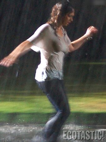 Jennifer Love Hewitt