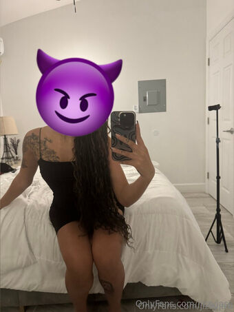 jizzyjasi Голые слитые фото OnlyFans 52