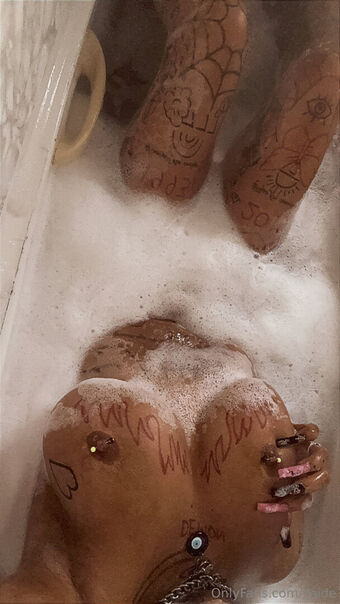 jjaide Голые слитые фото OnlyFans 33