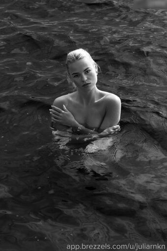 Julia Rnken