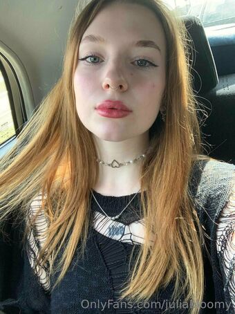 juliabloomy Голые слитые фото OnlyFans 12