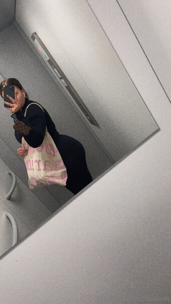 julzuuuh Голые слитые фото OnlyFans 25